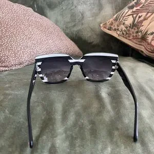 Trina Turk Black and White Striped Sunglasses Fashion-Forward Design Women main image 4